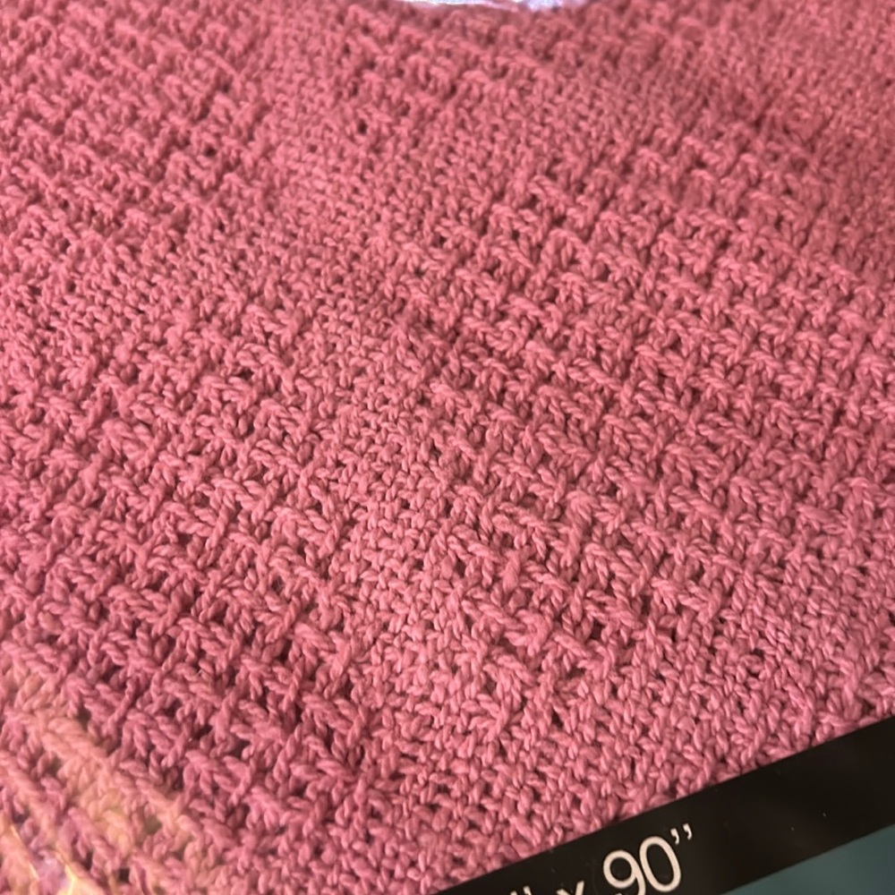 NWT Twin size Cotton Thermal Blanket - Pink - Picture 3 of 5